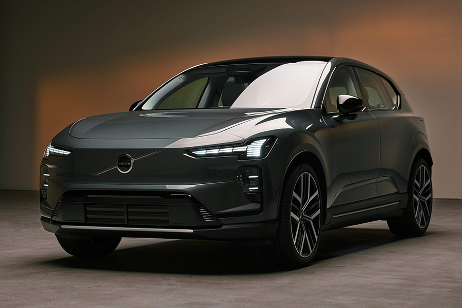  볼보자동차, 810km 주행하는 차세대 전기 SUV ‘EX60’ 세계 최초 공개 